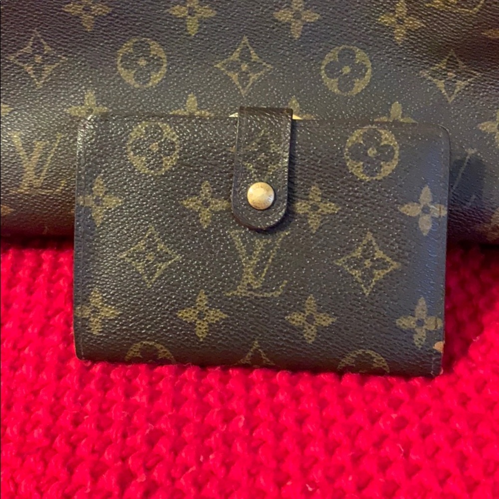 Authentic Louis Vuitton Wallet